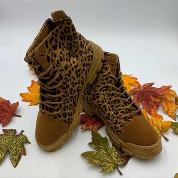Canvas and faux suede leopard combat boots - Picture 6 of 8